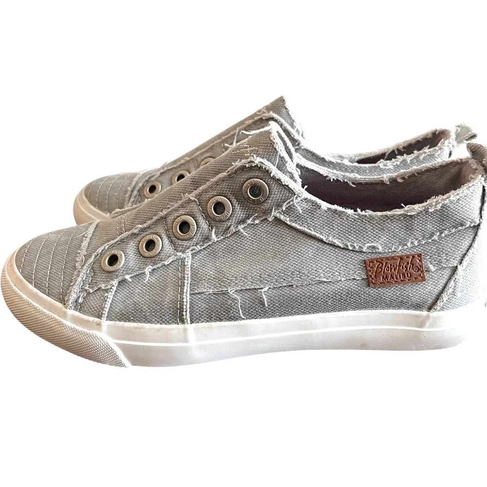 Kids Blowfish MalibuGray Canvas Slip On Sneakers Shoes Size 4